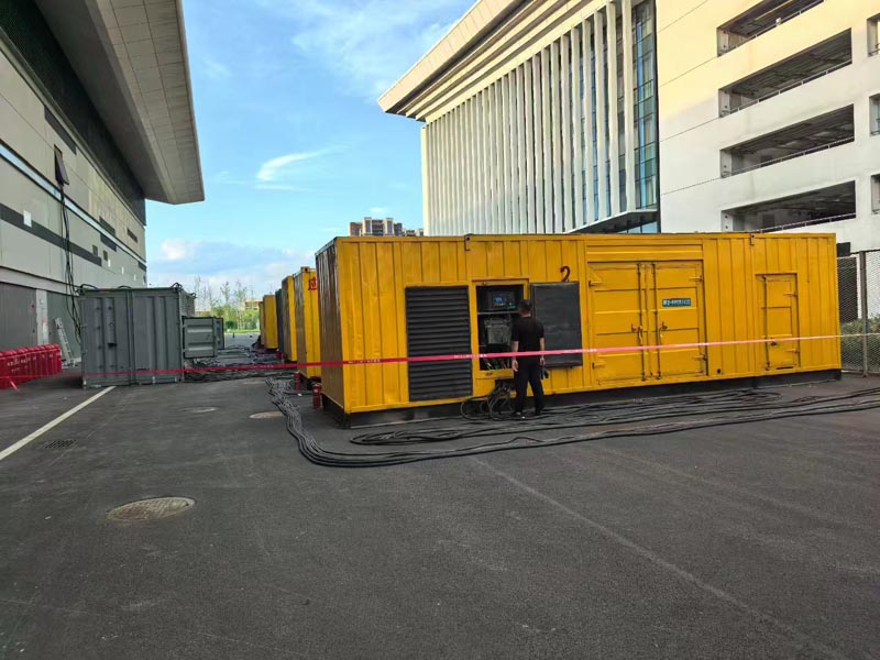 秀峰柴油发电机冬季保养注意事项?