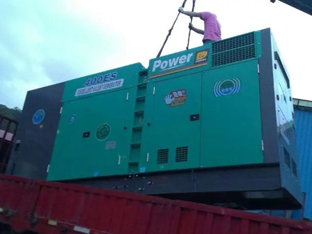 秀峰柴油发电机组转速不稳定时，如何对发动机进行维护？