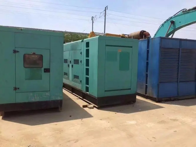 秀峰柴油发电机组的电压和功率之间有什么关系？