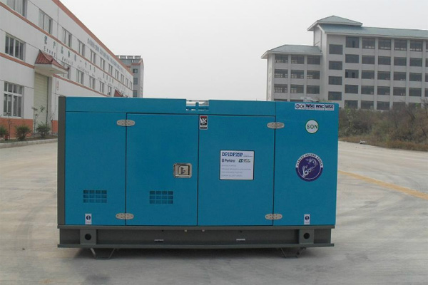 秀峰发电机租赁发电机组的换季保养注意事项