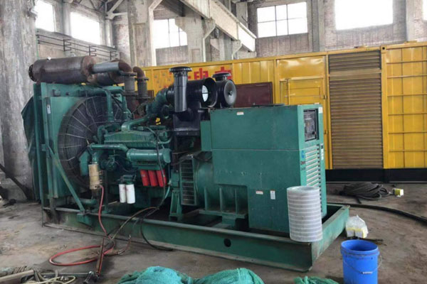 秀峰发电机组的空气滤清器应该如何保养？