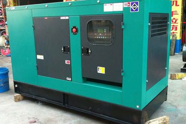 秀峰如何检查机油的使用时间？