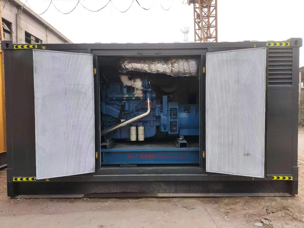 秀峰柴油发电机组的电瓶应该如何选择？